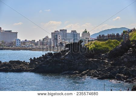 Jeju, Korea - May 22, 2017 : Yongduam Rock. Yongduam Is A Dragon Head-like Rock And A Famous Attract