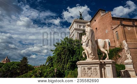 Capitoline Hill Monuments With Dioscurus Ancient Roman Statues Ara Coeli Medieval Church, Altar Of N