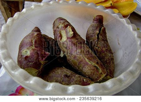 Steamed Yam Or Sweet Potatoes In A Bowl
Purple Sweet Potatoes Steamed