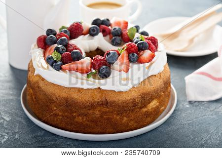 Angel Food Cake With Whipped Cream And Berries