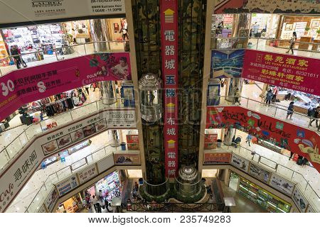 Shenzhen, China - March 19, 2018: Asian Visitor And Local People Are Shopping In The Big Famous Shop