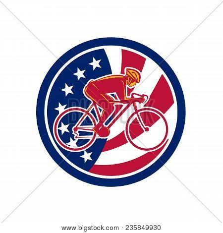 Icon Retro Style Illustration Of An American Cyclist Cycling Riding Racing Road Bicycle Viewed From 