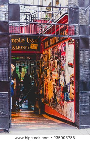 Dublin, Ireland - April 12th, 2018: The Temple Bar Pub In Dublin, Arguably The Most Popular Traditio