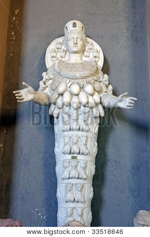 รูปปั้นของ Cybele