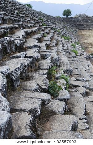 Rock tvrdé sezení