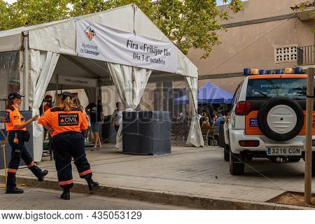 Llucmajor, Spain; October 03 2021: Entrance Tent To The Second Edition Of The Frikijor Fair Held In 