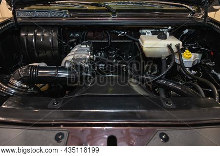 Novosibirsk, Russia - August 18, 2021:   Uaz Patriot,  Close Up Of A Clean Motor Block, . Internal C