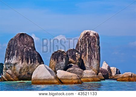 belitung 섬, 바위 섬
