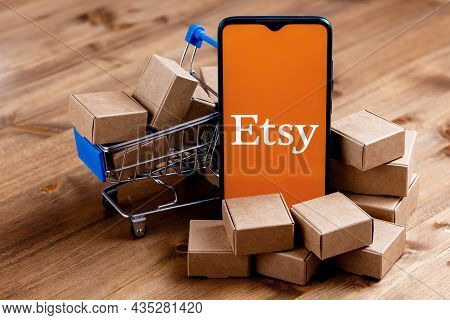 Kazan, Russia - Oct 6, 2021: Etsy Is American E-commerce Company Focused On Handmade Items And Craft