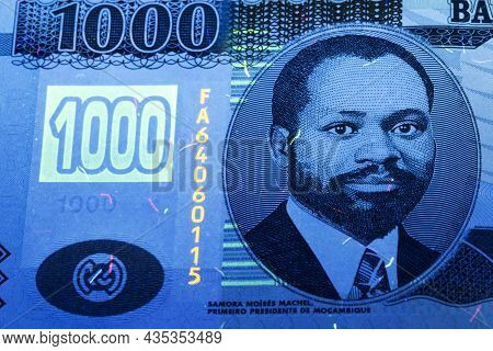 Mozambican Money - Metical In Uv Rays