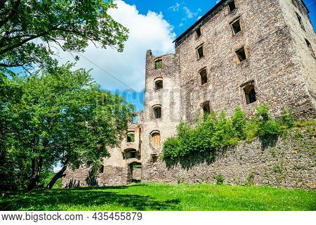 Swiny, Poland - August 08, 2021. Ruin Of Swiny Castle In Poland In Summer