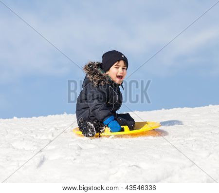Rodeln im Winterzeit