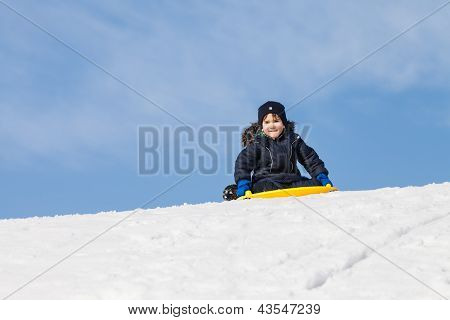 Rodeln im Winterzeit