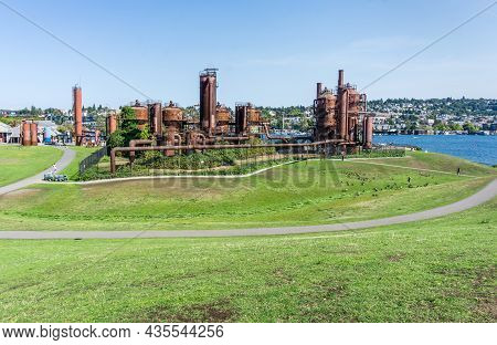 Outdoor Structures At Gasworks Park In Seattle, Washington.