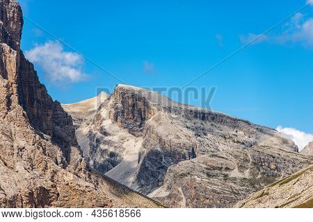 Mountain Peak Of Croda Dei Baranci Or Birkenkofel And The Cima Piatta Alta (high Flat Top), Natural 