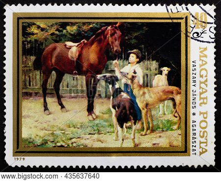 Hungary - Circa 1979: Postage Stamp 'greyhounds, Janos Vaszary' Printed In Hungary. Series: 'paintin