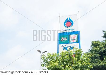 Samut Prakan Thailand - October 10, 2021 : Ptt Gas Station Sign Banner Logo On A Blue Sky, Ptt Publi