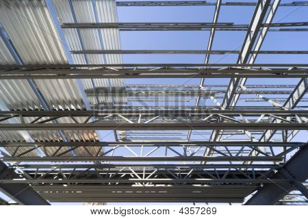 เหล็กโครงสร้างหลังคา