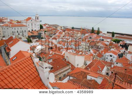 Vista su Lisbona