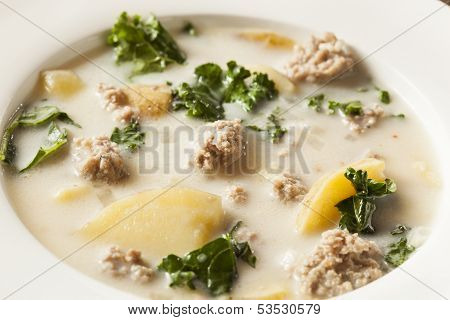 Sausage And Kale Tuscana Soup