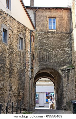 Street in Dole