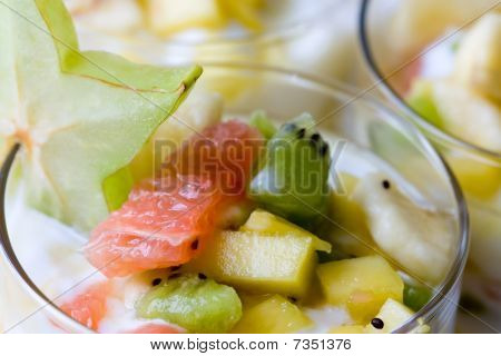 Tropischer Obstsalat