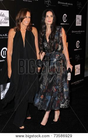 LOS ANGELES - OCT 8:  Donna Karan, Demi Moore at the 5th Annual PSLA Autumn Party at 3LABS on October 8, 2014 in Culver City, CA