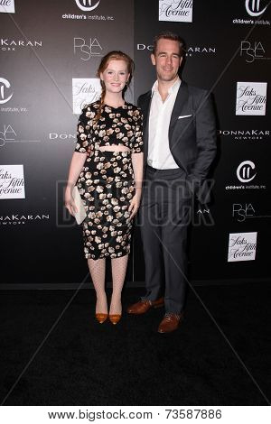 LOS ANGELES - OCT 8:  Kimberly VanDerBeek, James VanDerBeek at the 5th Annual PSLA Autumn Party at 3LABS on October 8, 2014 in Culver City, CA