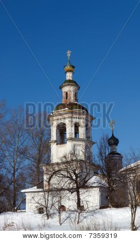 Oude orthodoxe kerk klokkentoren, Vologda, Rusland