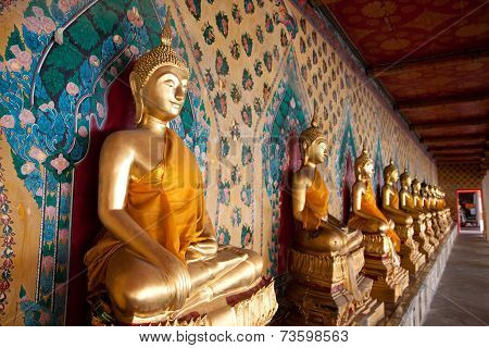 Brighten Religious Statues Icon
