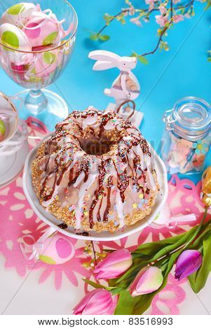 Easter Table With Ring Cake