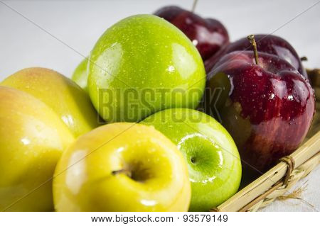 apples