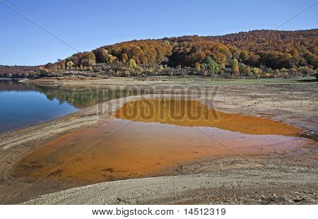 Pohled na krajinu Mavrovo