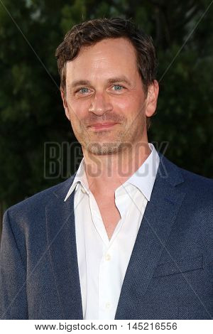 LOS ANGELES - AUG 31:  Tom Everett Scott at the 