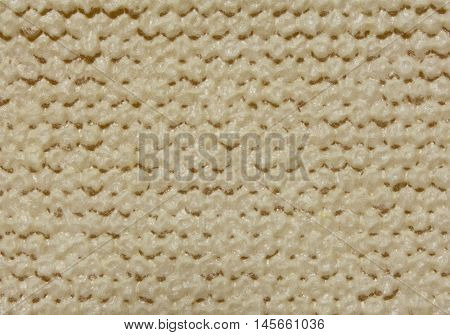 For long-term storage of honey bees in a bee close comb.