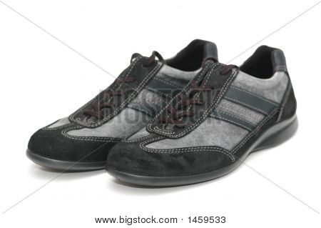 Beyaz izole gri sportif Ayakkabı