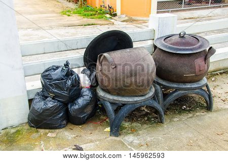 The Trash Rubber Bin and Plastic Bag