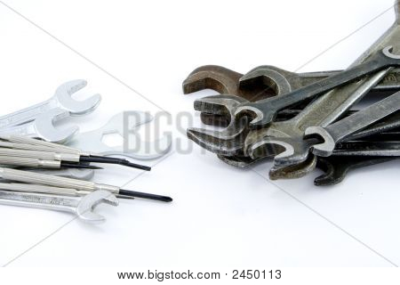 Wrenches และสกรูไดรเวอร์