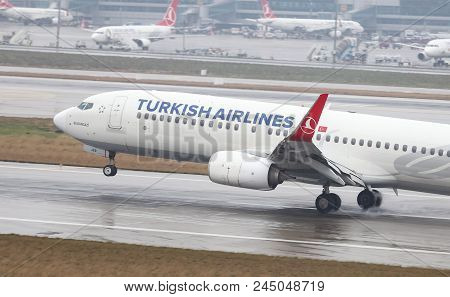 Airplane Landing To Airport