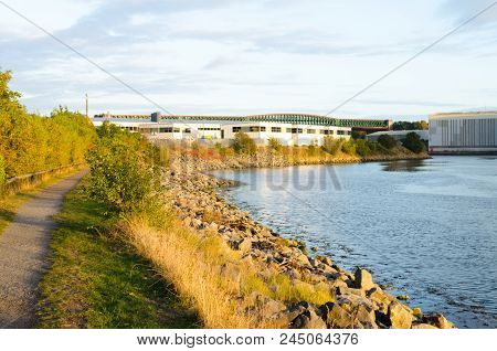 Walkway Along The North Side Of The River Wear, Showing The Queen Alexandra Bridge (1909)