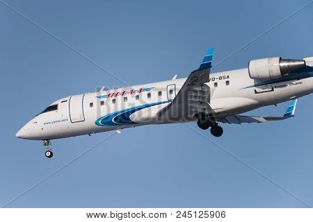 Bombardier Crj-200Er Vq-bsa Airline Yamal