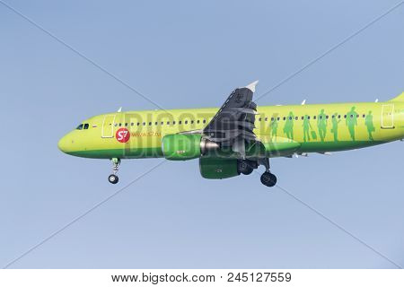 Airbus A320-214 Vq-bet S7 Airlines