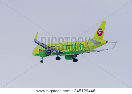 Airbus A320-214 Vp-bog S7 Airlines
