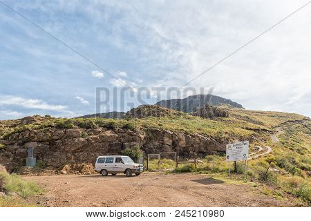 Lady Grey, South Africa - March 29, 2018: The Top Of The Historic Jouberts Pass At Lady Grey In The 
