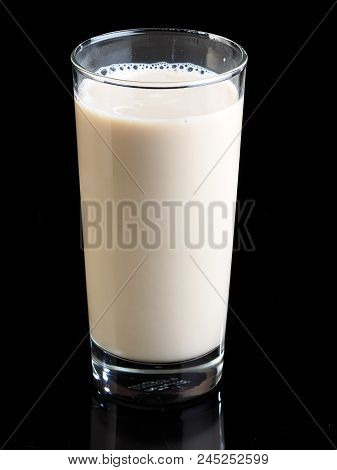 Horchata Is A Drink, Made With The Juice Of Tigernuts And Sugar.  Native From Valencia - Spain, It I