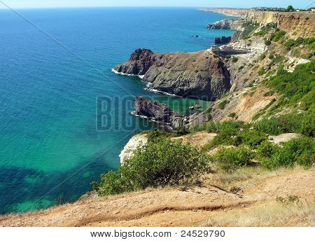 Sortehavets kyst i Krim, Ukraine