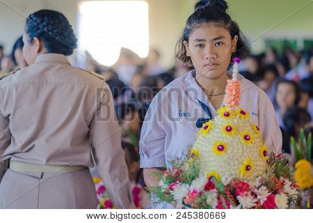 Kanchanaburi Thailand - June 14 : Unidentified Students Decorate Pedestal Tray And Flower For Give T