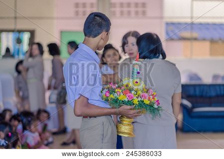 Kanchanaburi Thailand - June 14 : Unidentified Students Decorate Pedestal Tray And Flower For Give T