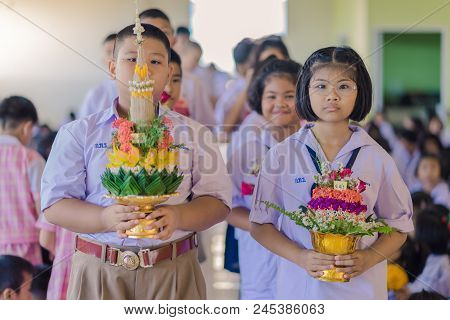 Kanchanaburi Thailand - June 14 : Unidentified Students Decorate Pedestal Tray And Flower For Give T
