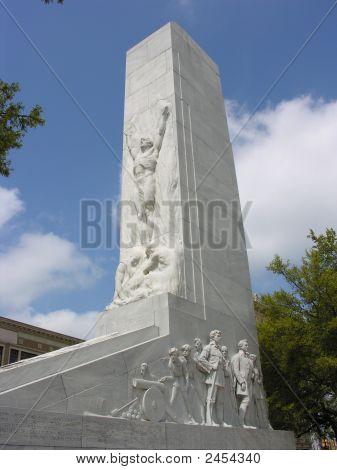 San_Antonio_Monument3
